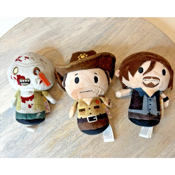 Walking Dead Hallmark Itty Bittys 3 piece Set TWD AMC Rick Daryl Walkr - Picture 1 of 4